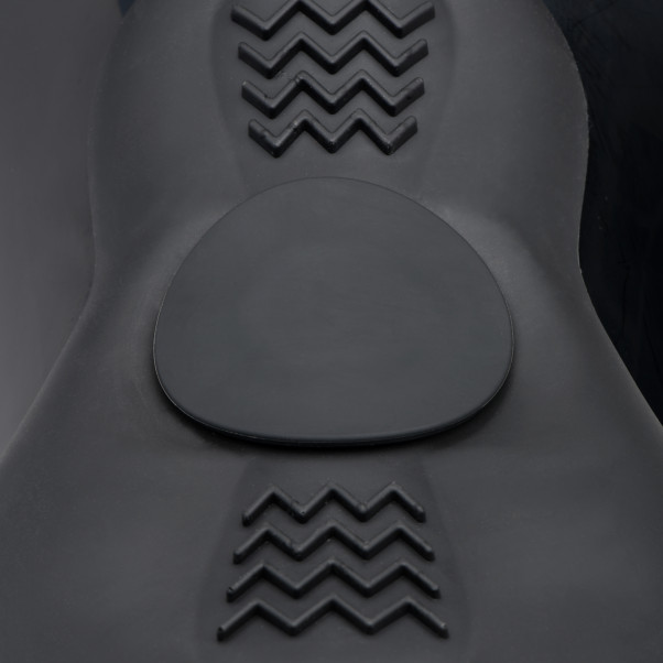 LoveBotz The Bucking Saddle Sexmaschine